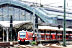 cologne-1527780_1920